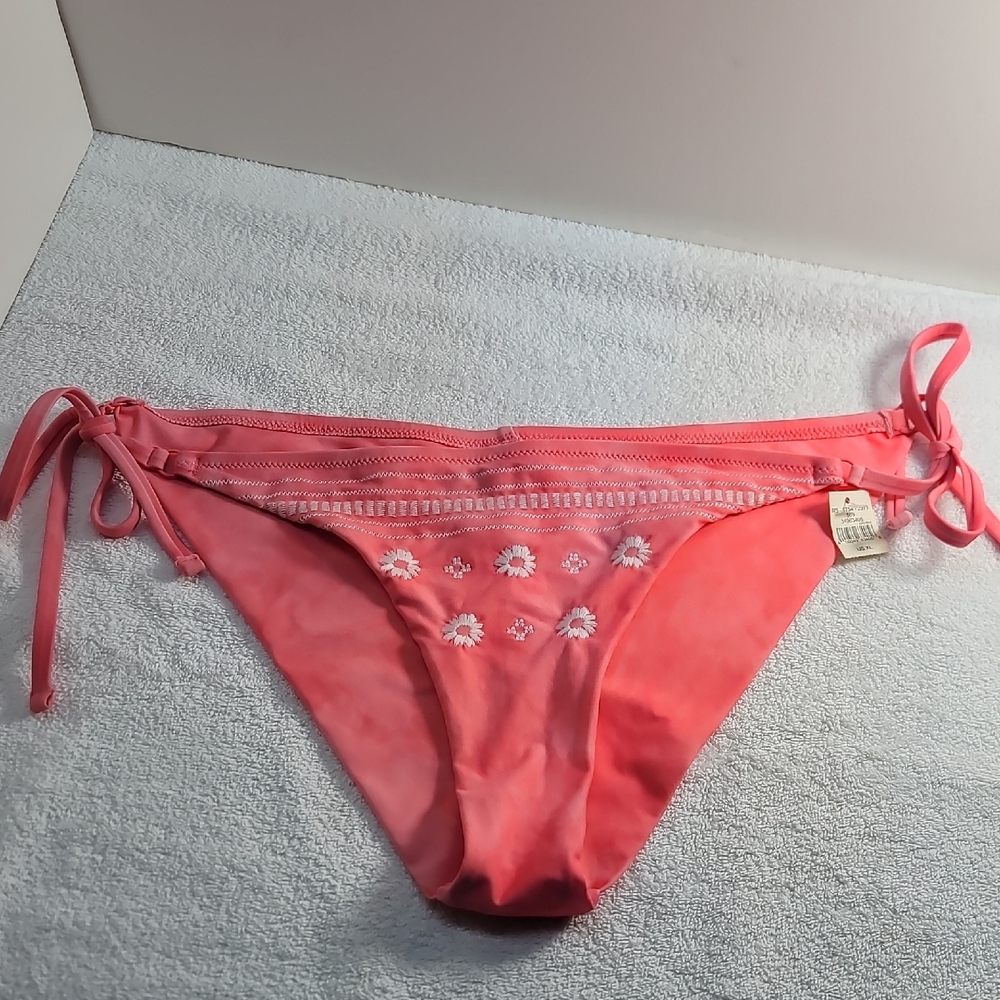 Coral Bikini Bottom with Floral Embroidery NWT -XL